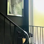 شقة Maison Lily 1 *